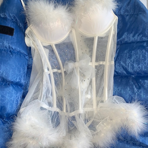 Victoria's Secret Other - White lace corset Embellished Victoria’s Secret fur lined babydoll lingerie
